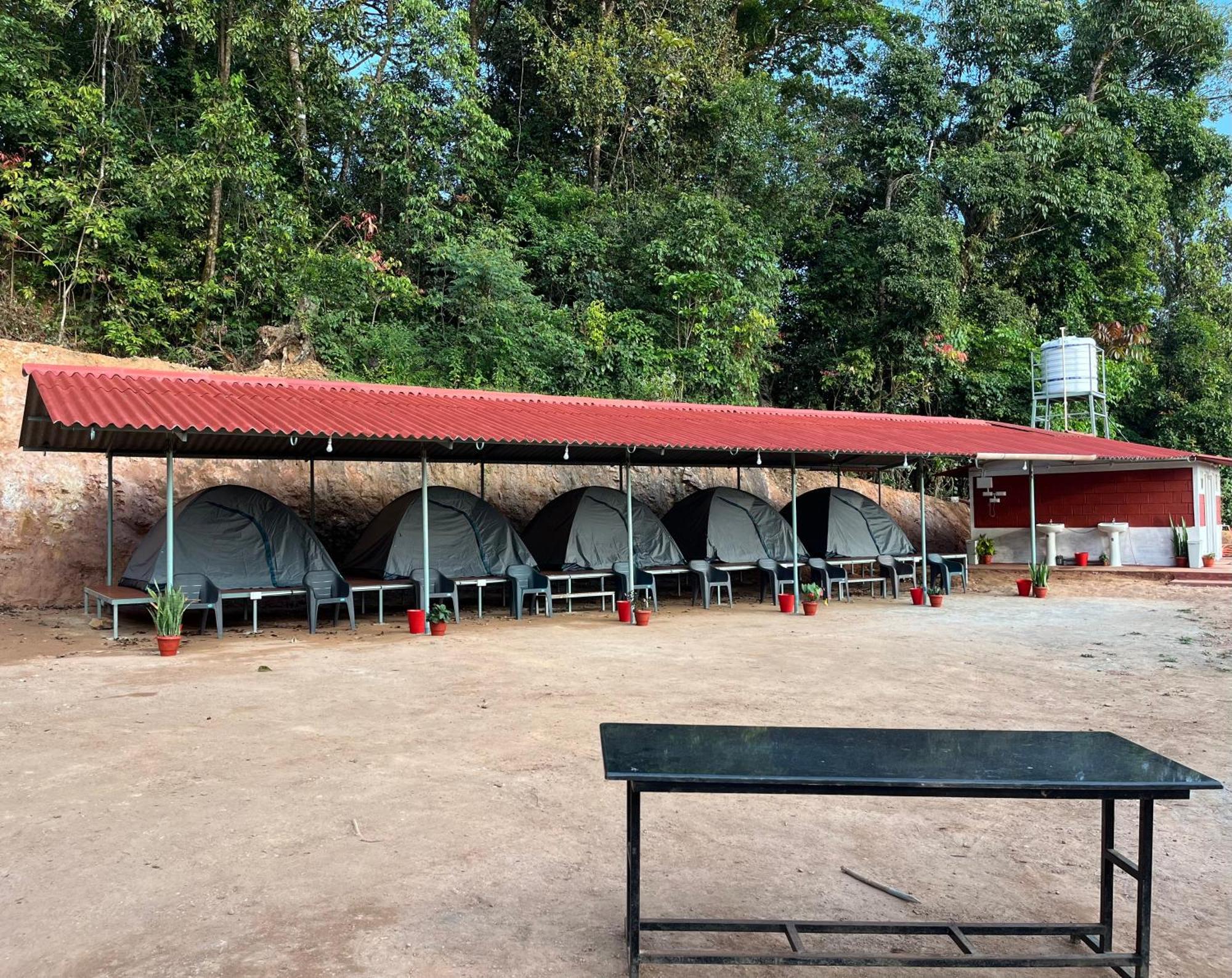 Отель The Nest Bettathur Coorg Campsite Мадикери Экстерьер фото